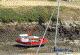 Un bateau sur 'son pied' à marée basse